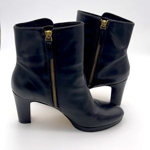 Nine West leather boots sz9  with gold zipper